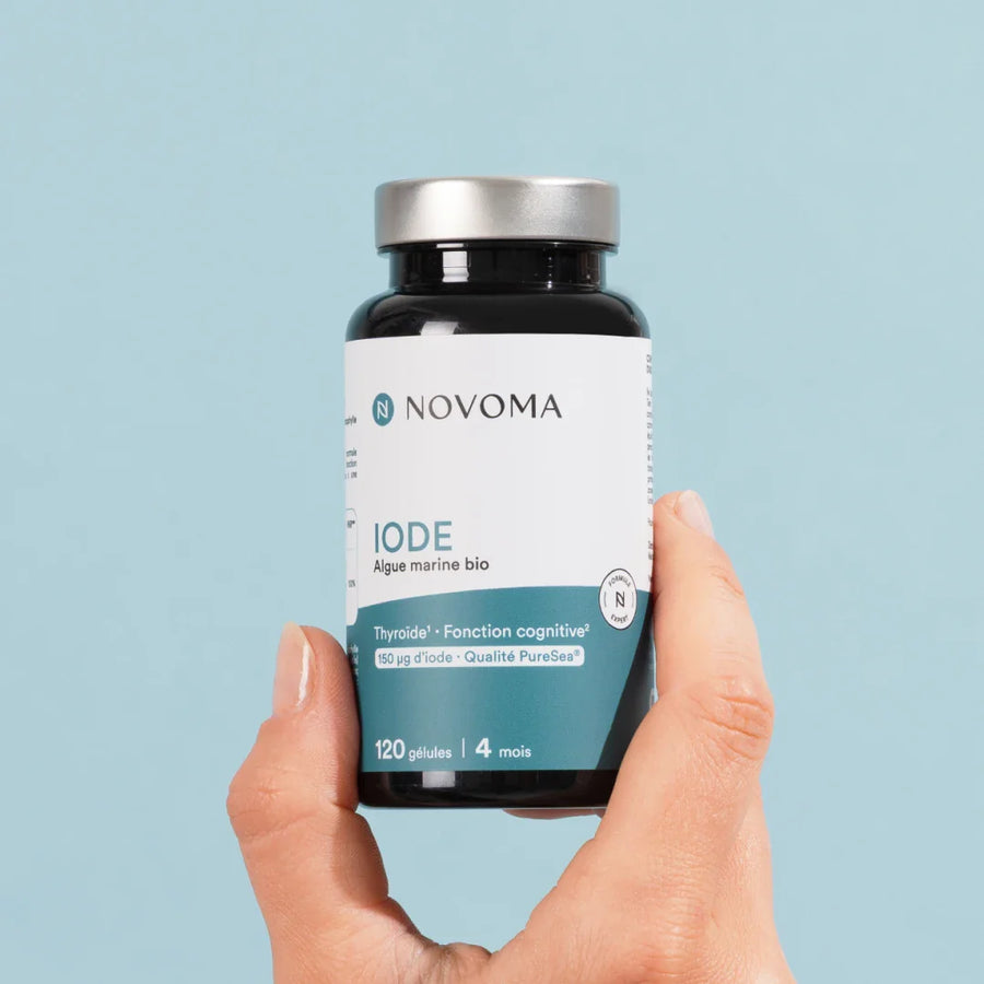 Iode Marin Bio Novoma tenu en main — algue marine bio PureSea®